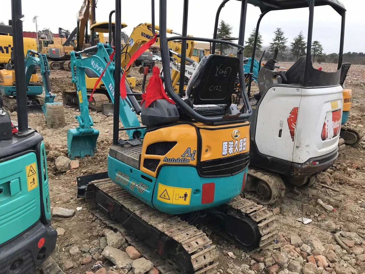 Kubota U17 - Mini excavator: picture 3 Kubota U17 - Mini excavator: picture 3