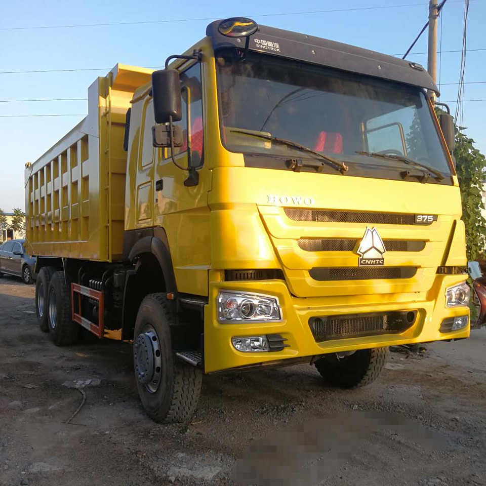 SINOTRUK HOWO - Tipper: picture 3 SINOTRUK HOWO - Tipper: picture 3