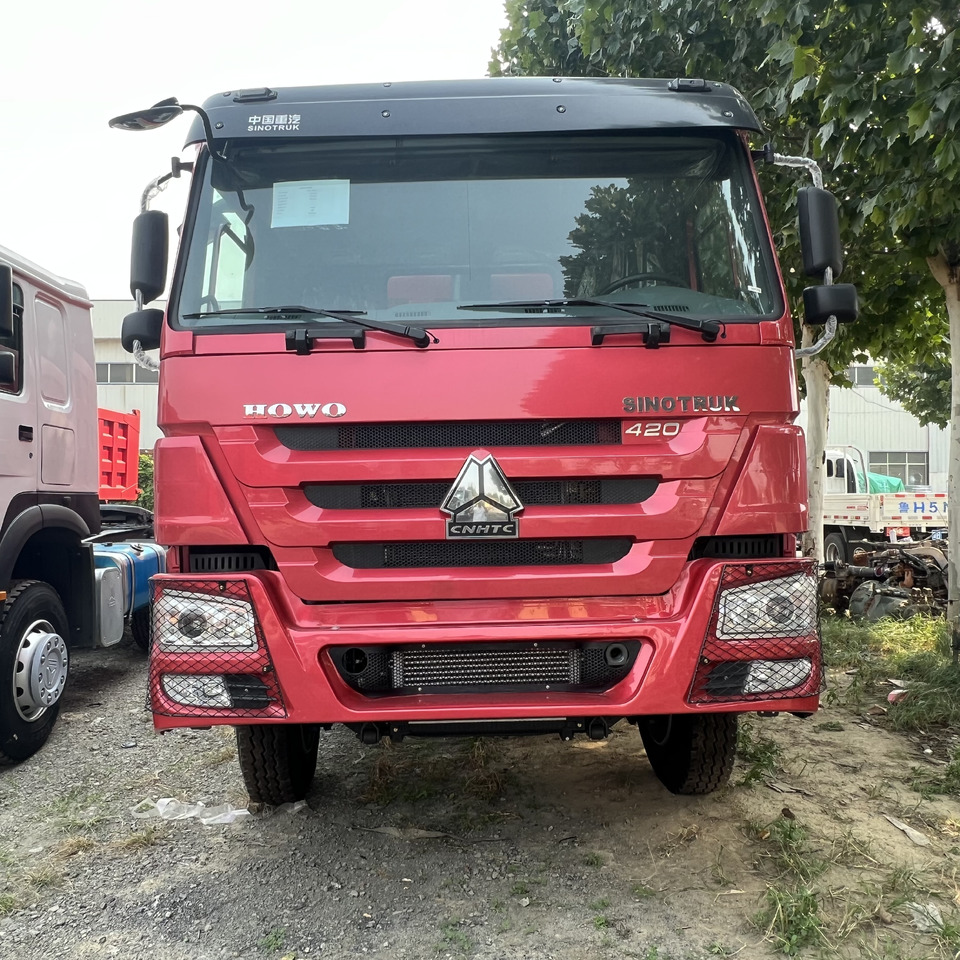 SINOTRUK HOWO - Tipper: picture 3 SINOTRUK HOWO - Tipper: picture 3