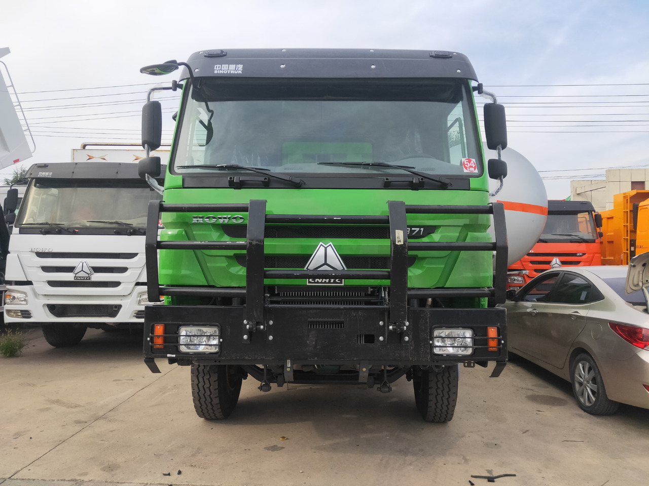 SINOTRUK Howo - Tipper: picture 5 SINOTRUK Howo - Tipper: picture 5