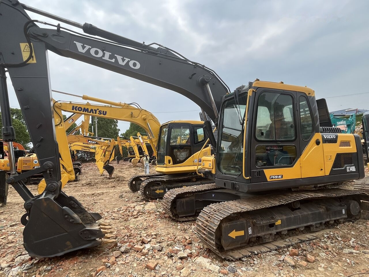 Volvo 140DL - Crawler excavator: picture 5 Volvo 140DL - Crawler excavator: picture 5