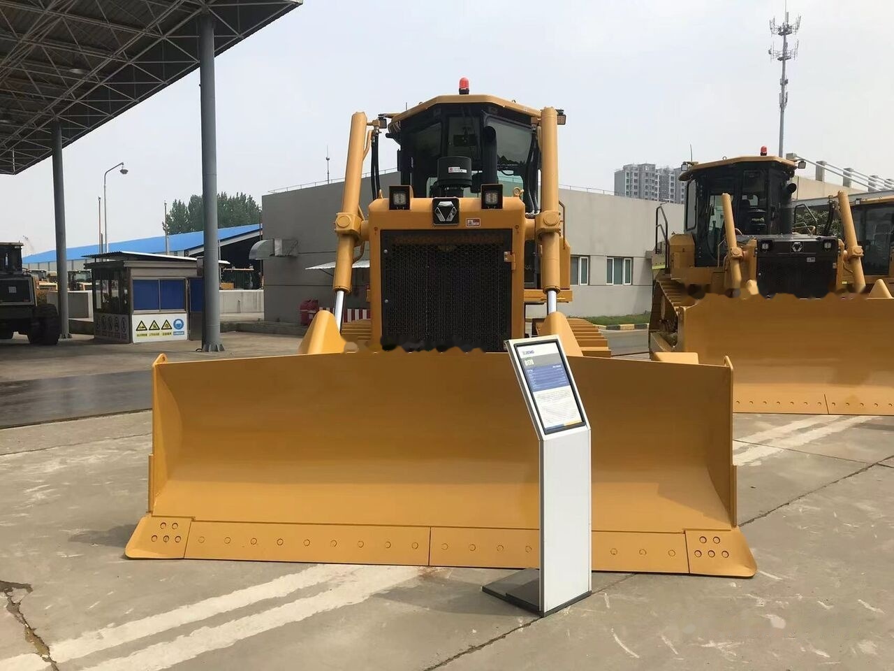 XCMG D170 - Bulldozer: picture 5 XCMG D170 - Bulldozer: picture 5