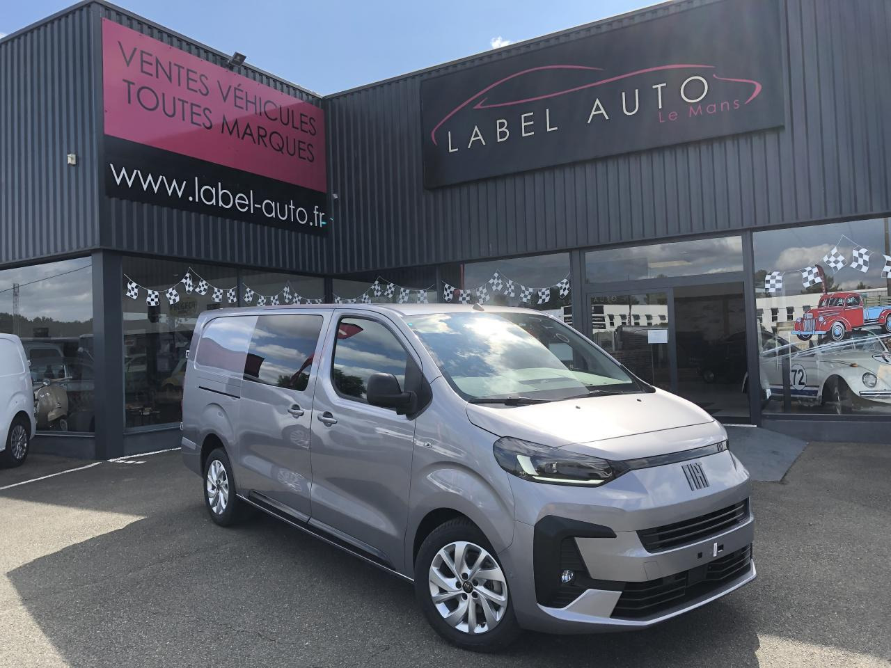 FIAT SCUDO XL 2.0 HDI 180CH EAT-8 CABINE APPROFONDIE 5 PLACES - Combi van: picture 2 FIAT SCUDO XL 2.0 HDI 180CH EAT-8 CABINE APPROFONDIE 5 PLACES - Combi van: picture 2