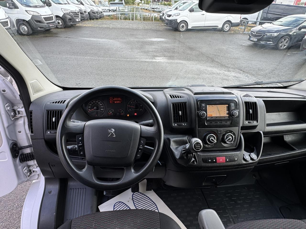PEUGEOT boxer 333 L2H2 2.2 BLUEHDI S&S 140CH ASPHALT - Panel van: picture 3 PEUGEOT boxer 333 L2H2 2.2 BLUEHDI S&S 140CH ASPHALT - Panel van: picture 3