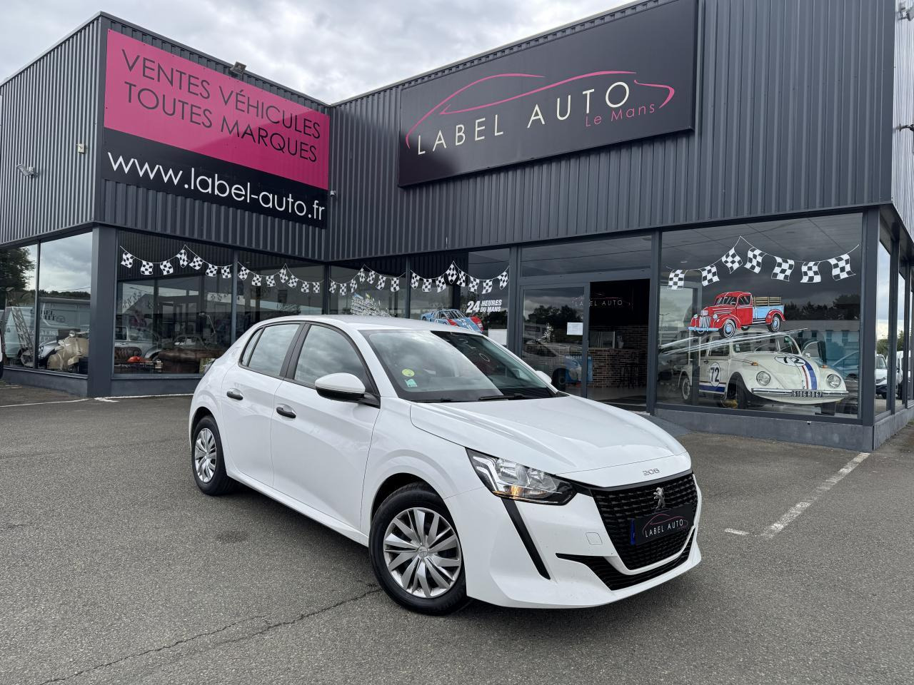 Car Peugeot 208 SOCIETE 1.5 BLUEHDI 100 PREMIUM PACK 2 PLACES: picture 1