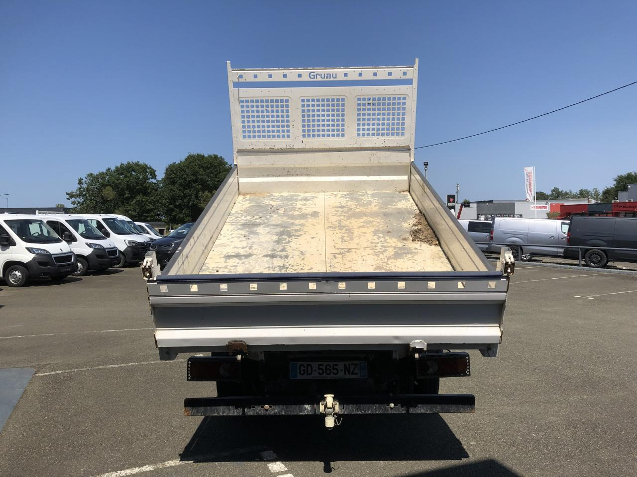 RENAULT MASTER 3T5 BENNE COFFRE RJ 2.3DCI130CH PROPULSION - Tipper van: picture 3 RENAULT MASTER 3T5 BENNE COFFRE RJ 2.3DCI130CH PROPULSION - Tipper van: picture 3