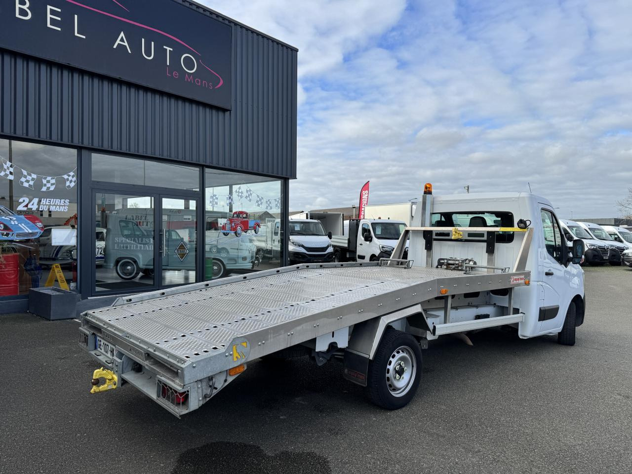 RENAULT Master Confort F3500 L3 2.3 dCi - 130 ch L3 Traction Dépanneuse porte voiture - Tow tractor: picture 5 RENAULT Master Confort F3500 L3 2.3 dCi - 130 ch L3 Traction Dépanneuse porte voiture - Tow tractor: picture 5