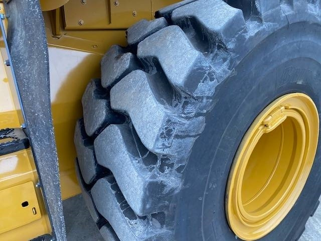 Wheel loader CAT 966 M: picture 16