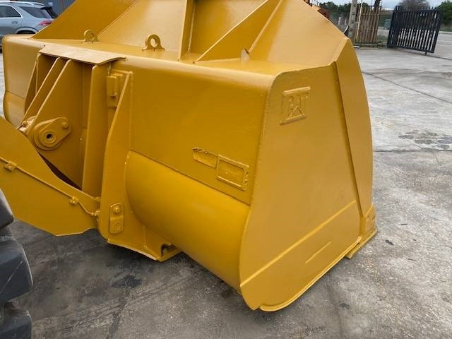 Wheel loader CAT 966 M: picture 13