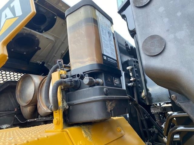 Wheel loader CAT 966 M: picture 21