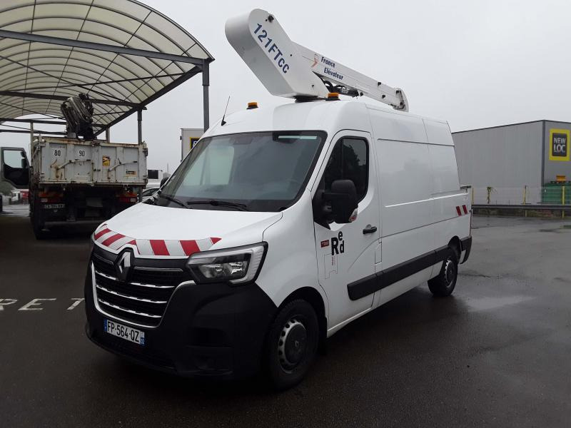 Renault Master 130 35 Fourgon nacelle - Truck mounted aerial platform: picture 2 Renault Master 130 35 Fourgon nacelle - Truck mounted aerial platform: picture 2