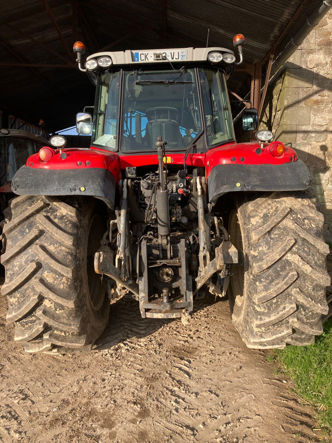 Massey Ferguson 7624 DYNA-6 EXCLUSIVE - Farm tractor: picture 4 Massey Ferguson 7624 DYNA-6 EXCLUSIVE - Farm tractor: picture 4