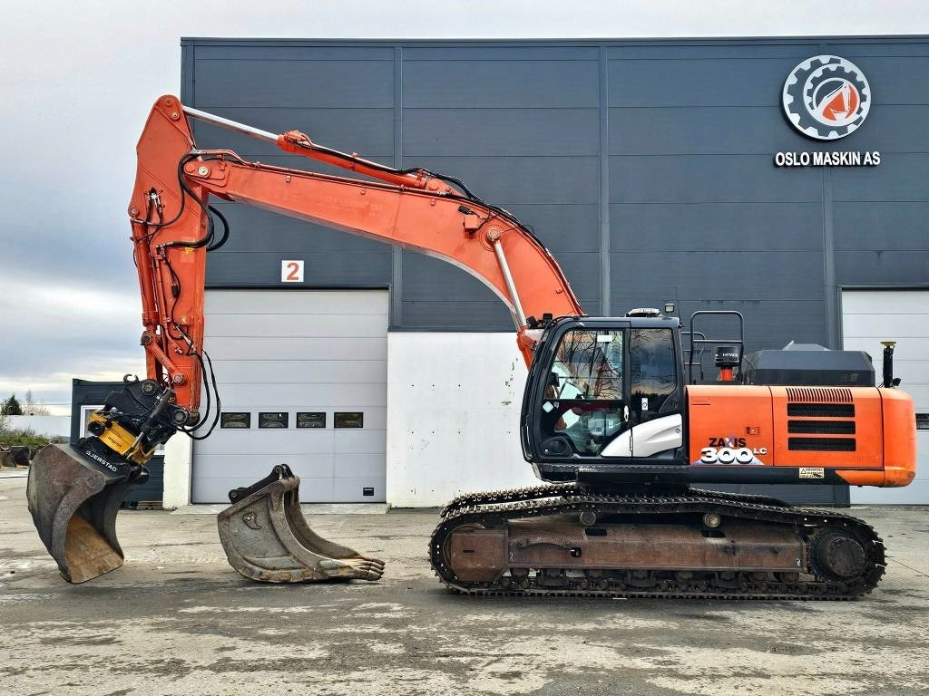 Hitachi ZX 300 LC-6 - Crawler excavator: picture 3 Hitachi ZX 300 LC-6 - Crawler excavator: picture 3