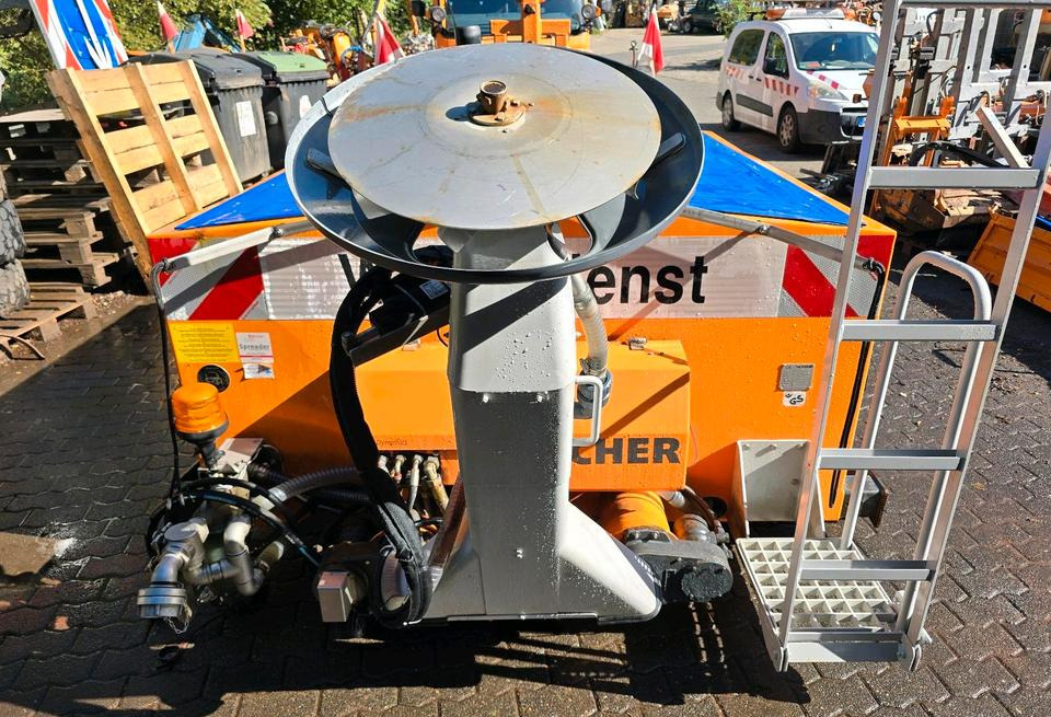 Sand/ Salt spreader Bucher Yeti 2500W FS Gmeiner Salzstreuer Streuautomat Streusilo für Unimog UGN UGE 405 423 427 530 430 429: picture 7 Sand/ Salt spreader Bucher Yeti 2500W FS Gmeiner Salzstreuer Streuautomat Streusilo für Unimog UGN UGE 405 423 427 530 430 429: picture 7