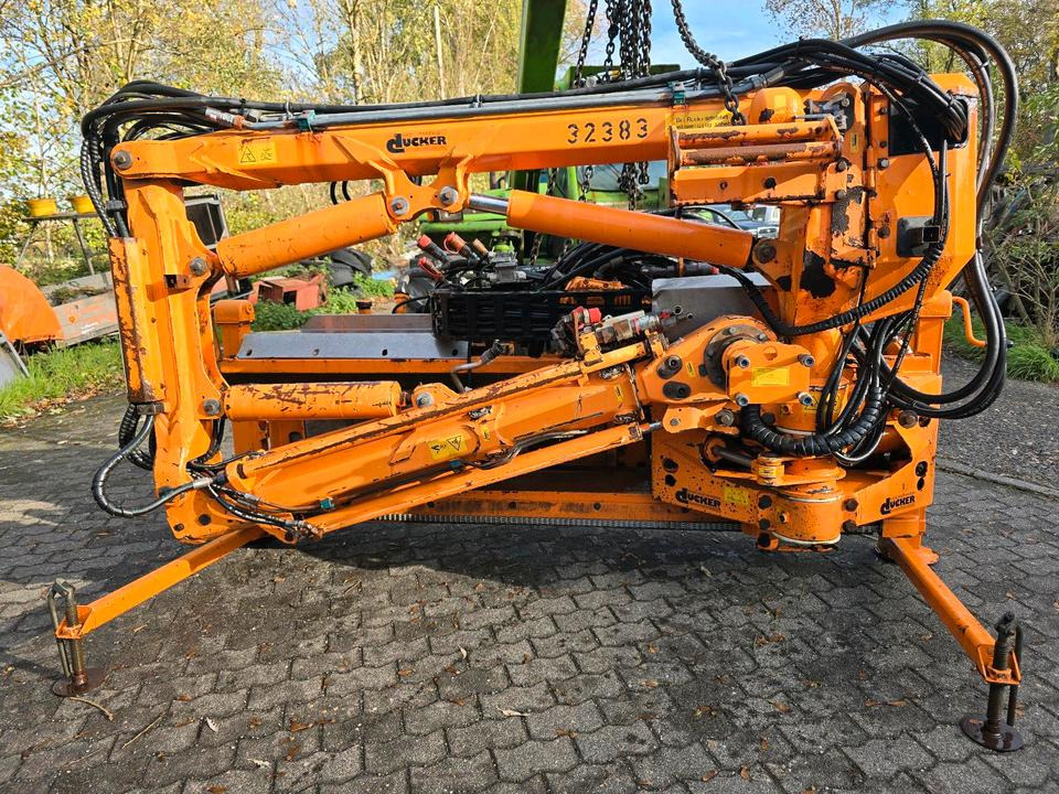 Dücker DUA 800 für Fendt Deutz Böschungsmäher Böschungsmulcher Traktor Bankettmäher 800 600 Mulag Una MHU - Boom mower: picture 4 Dücker DUA 800 für Fendt Deutz Böschungsmäher Böschungsmulcher Traktor Bankettmäher 800 600 Mulag Una MHU - Boom mower: picture 4