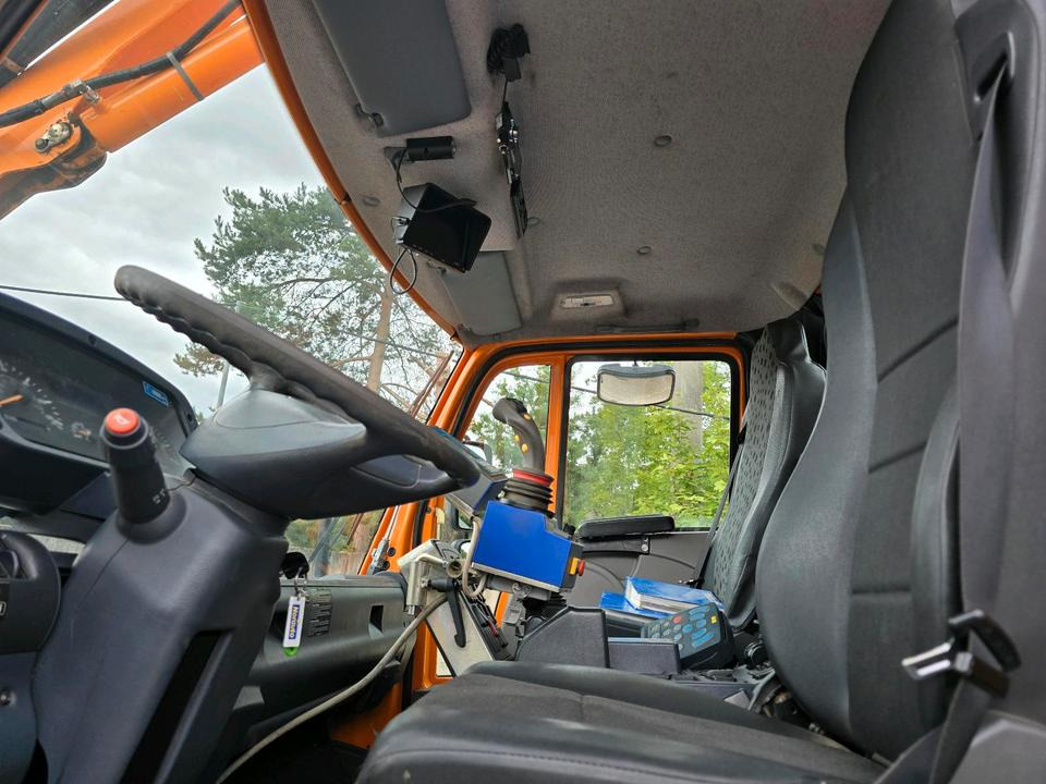 Snow removal vehicle Unimog U400 2013 405/10 405/12 NKS-Z-UGN-43K Bluetec 5 Mercedes-Benz  UGE UGN Mulag MKM700 Mähausleger Böschungsmäher Böschungsmulcher Küpper-Weisser IMS Salzstreuer: picture 15