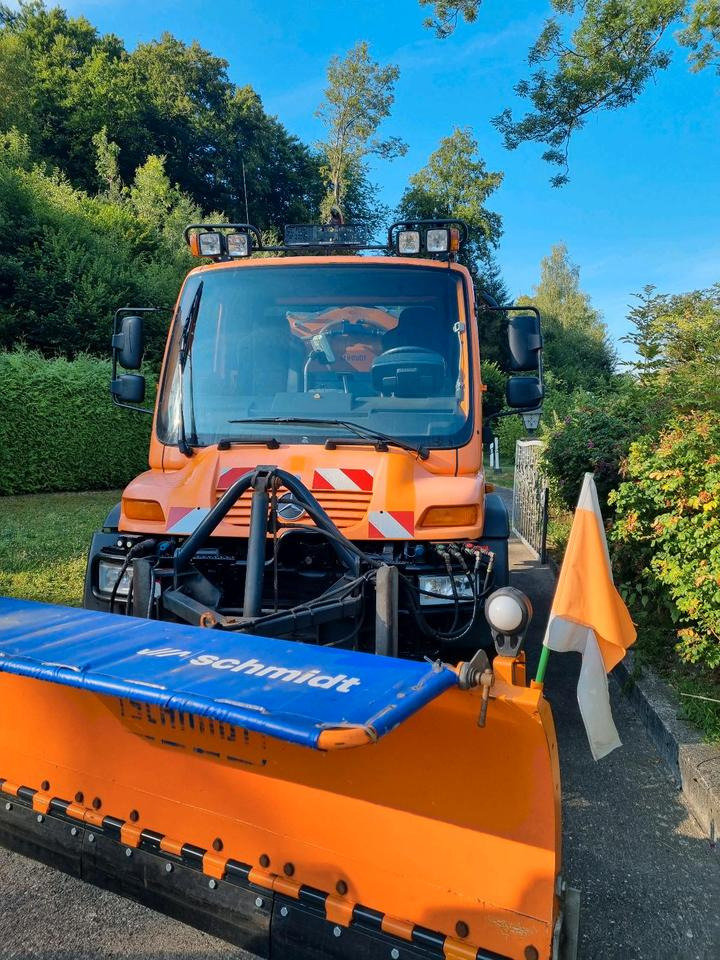 Zu Vermieten! Unimog 405 U400 Winterdienst Schmidt Schneepflug Schneeschild Salzstreuer Leasing Miete - Snow removal vehicle: picture 3 Zu Vermieten! Unimog 405 U400 Winterdienst Schmidt Schneepflug Schneeschild Salzstreuer Leasing Miete - Snow removal vehicle: picture 3