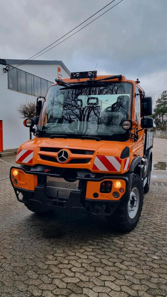 Zu vermieten Unimog 405 U318 423 429 430 Mercedes Benz 318 527 Vermietung - Snow removal vehicle: picture 2 Zu vermieten Unimog 405 U318 423 429 430 Mercedes Benz 318 527 Vermietung - Snow removal vehicle: picture 2
