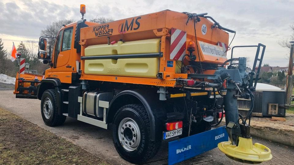 Zu vermieten Unimog 405 U527 Winterdienst Schmidt Salzstreuer 423 429 430 Mercedes Benz 318 527 Vermietung - Snow removal vehicle: picture 3 Zu vermieten Unimog 405 U527 Winterdienst Schmidt Salzstreuer 423 429 430 Mercedes Benz 318 527 Vermietung - Snow removal vehicle: picture 3