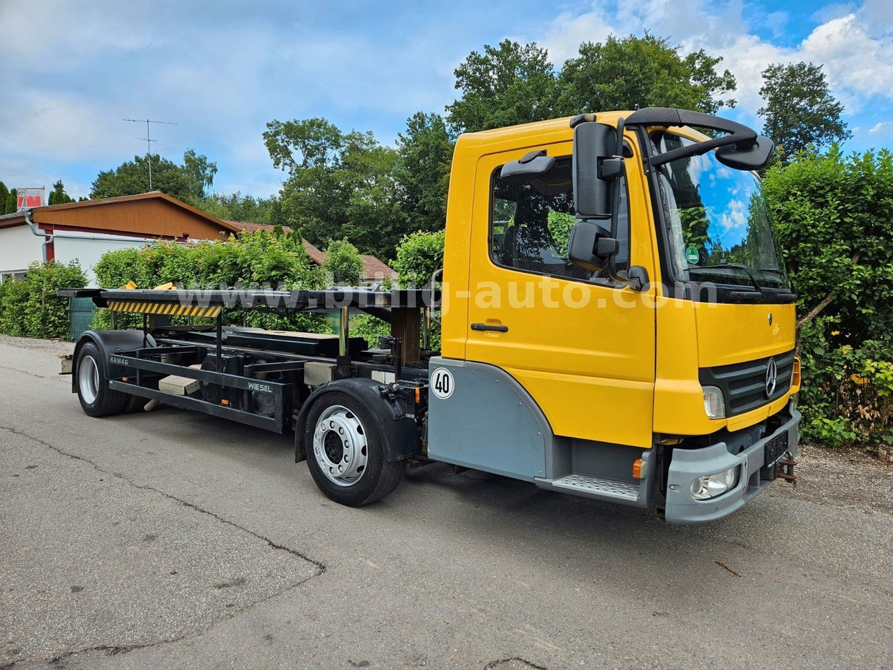 Mercedes-Benz Kamag * WBH 25 * Wiesel * Umsetzer * Sattelkupp. - Container transporter/ Swap body truck: picture 2 Mercedes-Benz Kamag * WBH 25 * Wiesel * Umsetzer * Sattelkupp. - Container transporter/ Swap body truck: picture 2