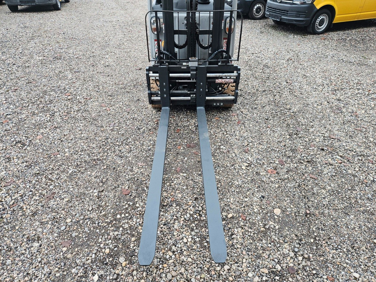 Electric forklift Still RX20 - 18 hydrl. Zinkenverstellung | 4-Rad |1.Hd: picture 16 Electric forklift Still RX20 - 18 hydrl. Zinkenverstellung | 4-Rad |1.Hd: picture 16