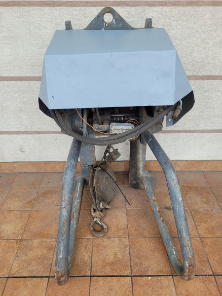 Wciągarka 3,8T do ładowarki obrotowej Dieci Pegasus 40.17, 40.18, 38.16, 45.21 - Attachment for Construction machinery: picture 2 Wciągarka 3,8T do ładowarki obrotowej Dieci Pegasus 40.17, 40.18, 38.16, 45.21 - Attachment for Construction machinery: picture 2