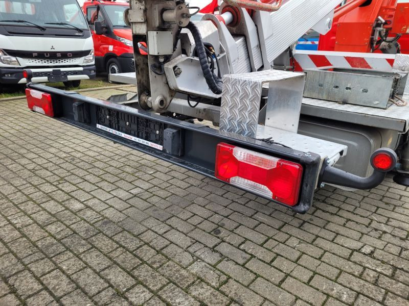 Iveco Daily 35S11 podnośnik koszowy 20 m Multitel MT202DS - Truck mounted aerial platform: picture 5 Iveco Daily 35S11 podnośnik koszowy 20 m Multitel MT202DS - Truck mounted aerial platform: picture 5