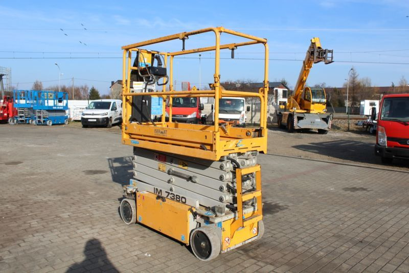 Podnośnik nożycowy elektryczny 9 m Imer IM7380 - Scissor lift: picture 2 Podnośnik nożycowy elektryczny 9 m Imer IM7380 - Scissor lift: picture 2