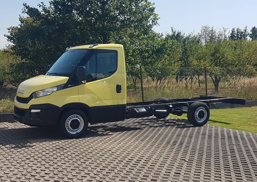 Iveco Daily PODWOZIE RAMA DO ZABUDOWY WIDELEC KLIMA 35S13 DMC 3500 KG KRAJOWY - Cab chassis truck: picture 2 Iveco Daily PODWOZIE RAMA DO ZABUDOWY WIDELEC KLIMA 35S13 DMC 3500 KG KRAJOWY - Cab chassis truck: picture 2