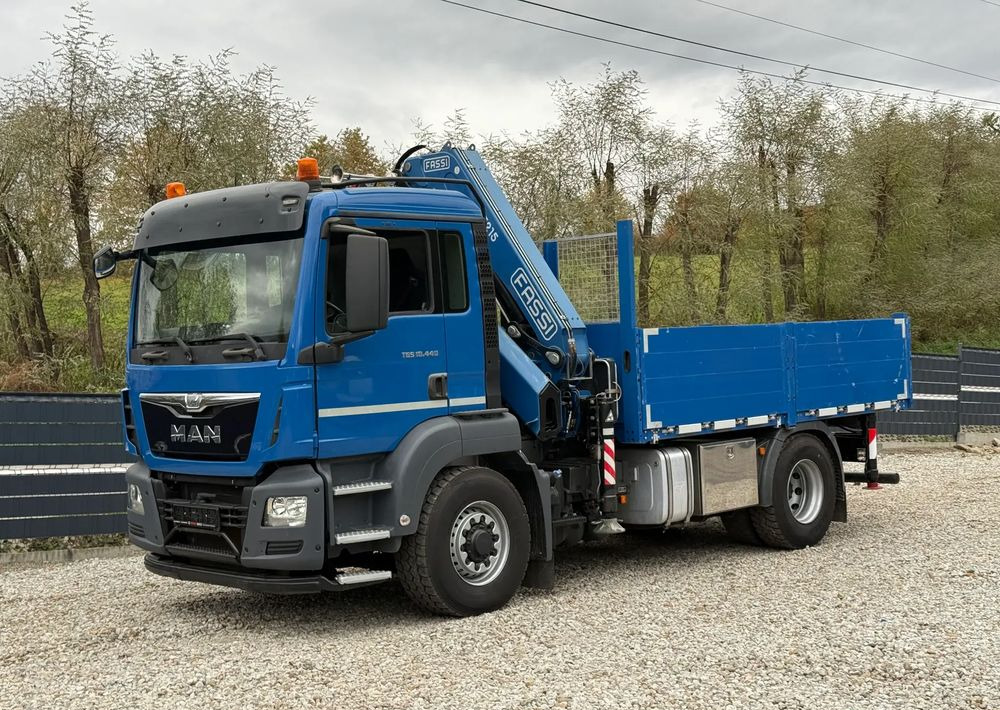 MAN * MAN 18.440 TGS * 4x4 * HDS Fassi F215 * Sprowadzony * 95 000 KM ! * Stan Jak Nowy - Dropside/ Flatbed truck, Crane truck: picture 2 MAN * MAN 18.440 TGS * 4x4 * HDS Fassi F215 * Sprowadzony * 95 000 KM ! * Stan Jak Nowy - Dropside/ Flatbed truck, Crane truck: picture 2