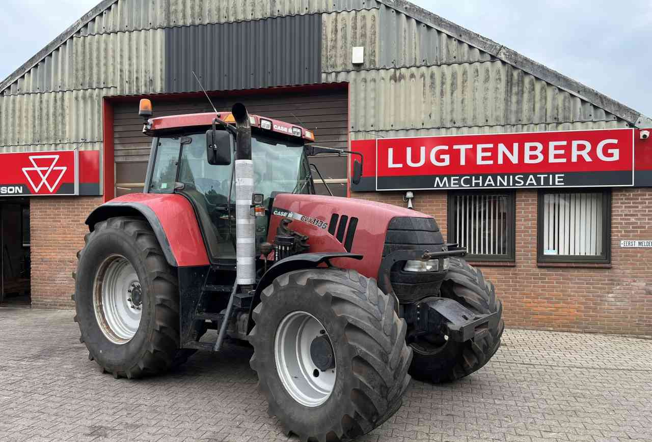 Case-IH CVX 1135 Tractoren - Farm tractor: picture 1 Case-IH CVX 1135 Tractoren - Farm tractor: picture 1