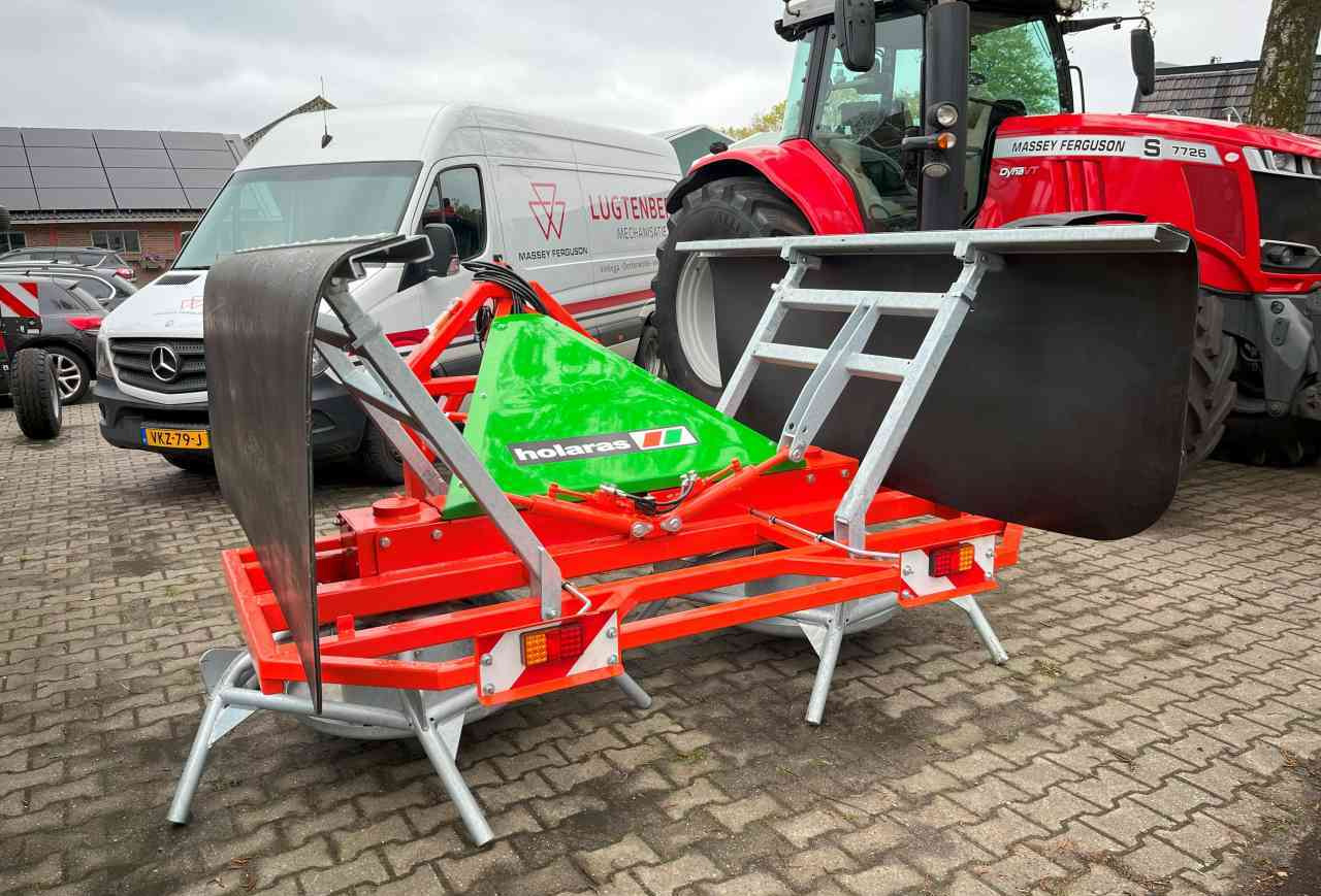 Holaras Jumbo HK kuilverdeler nieuw Weidebouwmachines - Silage equipment: picture 2 Holaras Jumbo HK kuilverdeler nieuw Weidebouwmachines - Silage equipment: picture 2