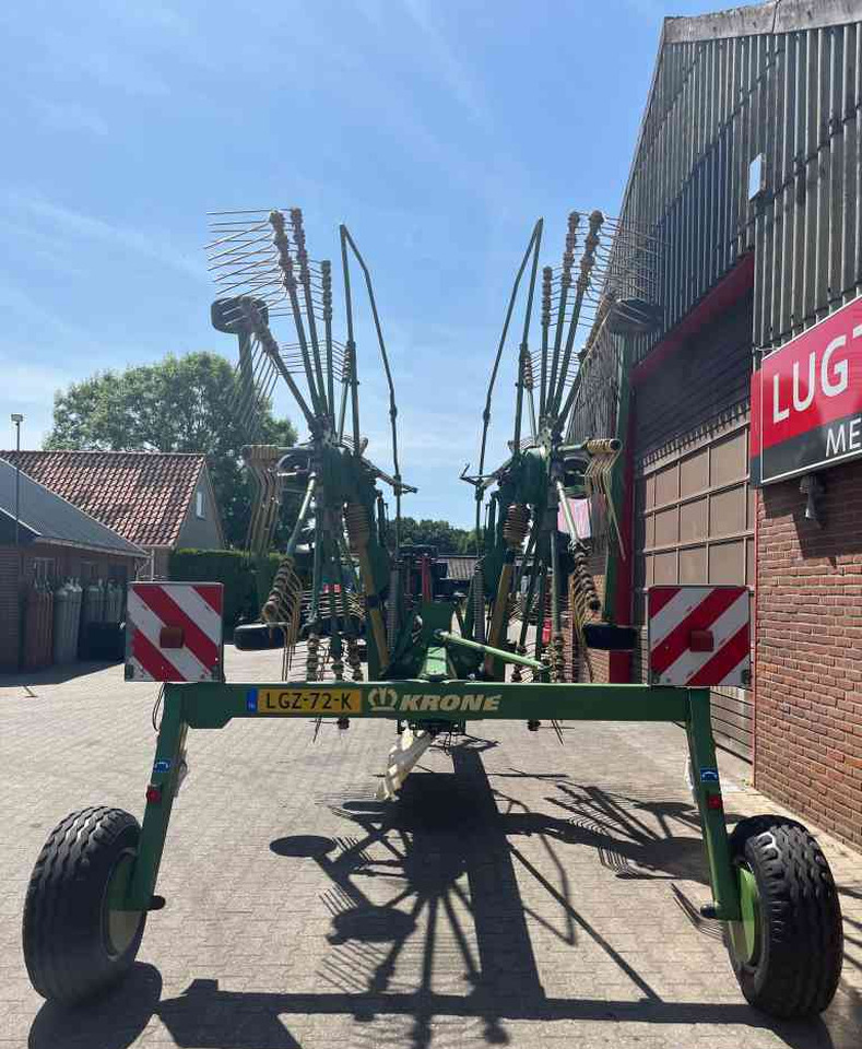 Krone Swadro 900 zwadhark weidebouwmachines - Tedder/ Rake: picture 3 Krone Swadro 900 zwadhark weidebouwmachines - Tedder/ Rake: picture 3