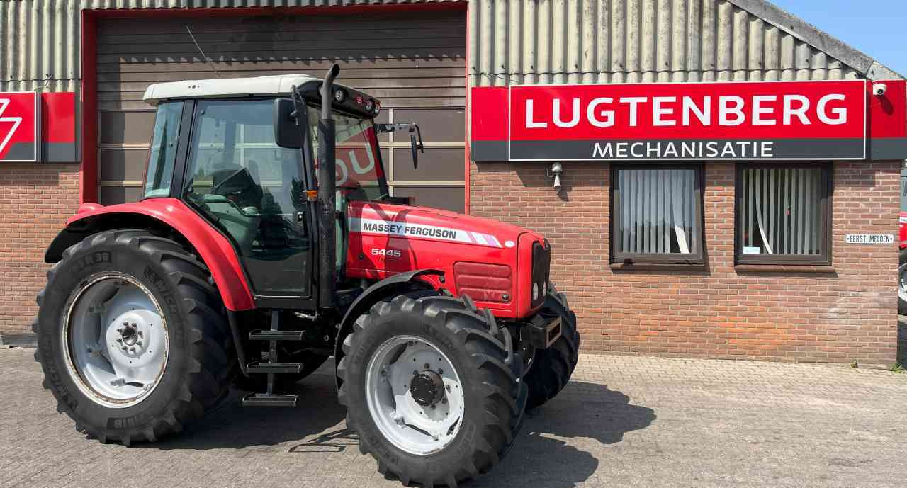 Massey Ferguson 5455 Tier-2 Dyna-4 Tractoren - Farm tractor: picture 1 Massey Ferguson 5455 Tier-2 Dyna-4 Tractoren - Farm tractor: picture 1