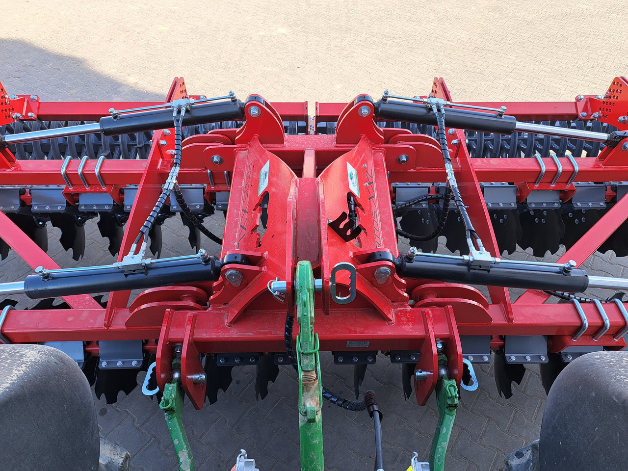 AMJ AGRO ATOS XXL 5.0 - Disc harrow: picture 5 AMJ AGRO ATOS XXL 5.0 - Disc harrow: picture 5