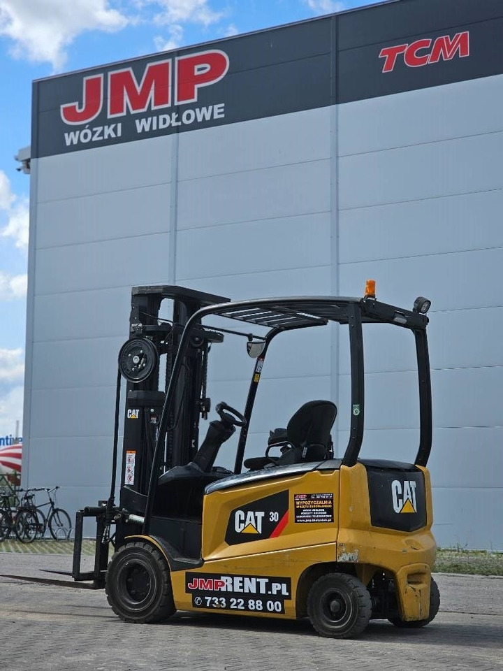 CAT EP 30 CN - Electric forklift: picture 5 CAT EP 30 CN - Electric forklift: picture 5