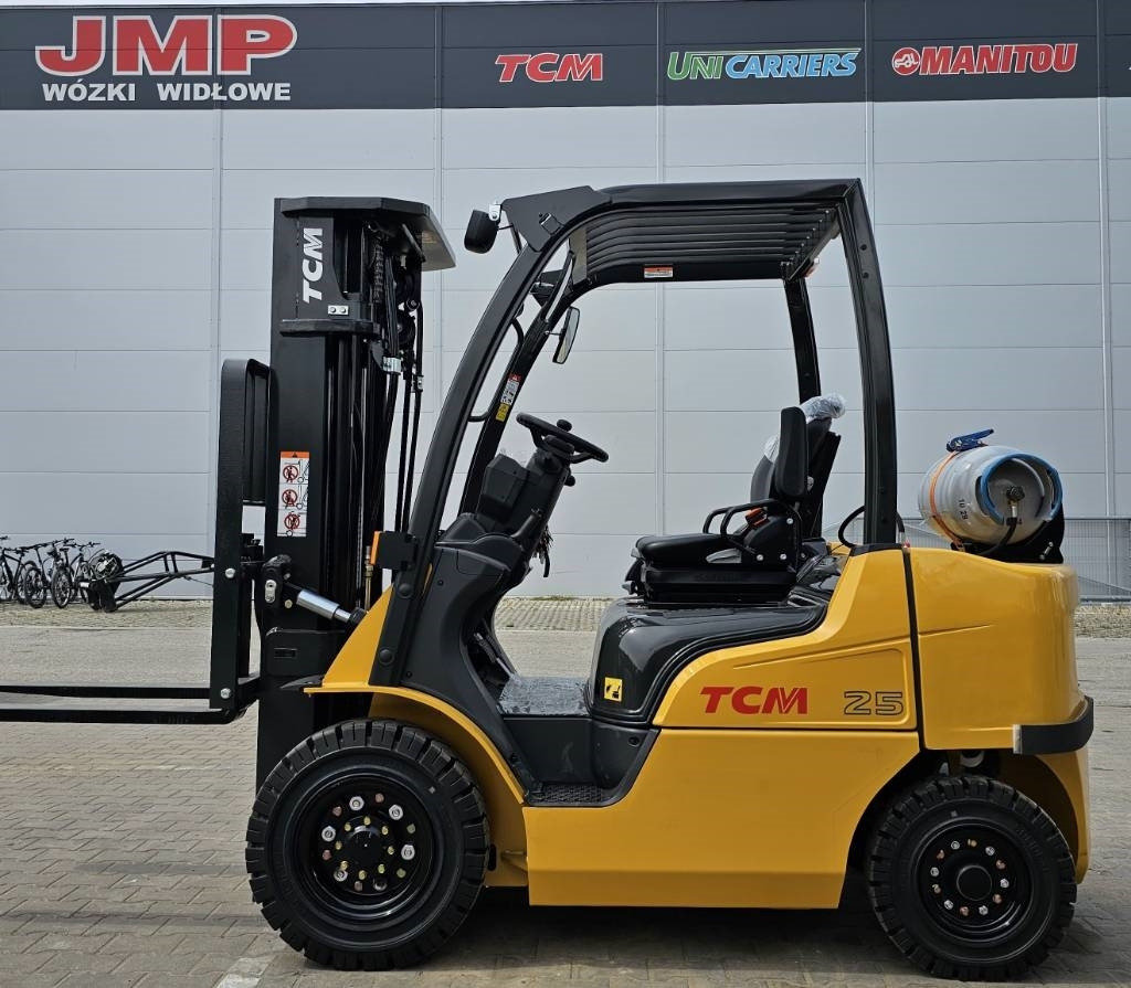 LPG forklift TCM FGE25-E2 UNUSED TRIPLEX 4700mm: picture 6 LPG forklift TCM FGE25-E2 UNUSED TRIPLEX 4700mm: picture 6