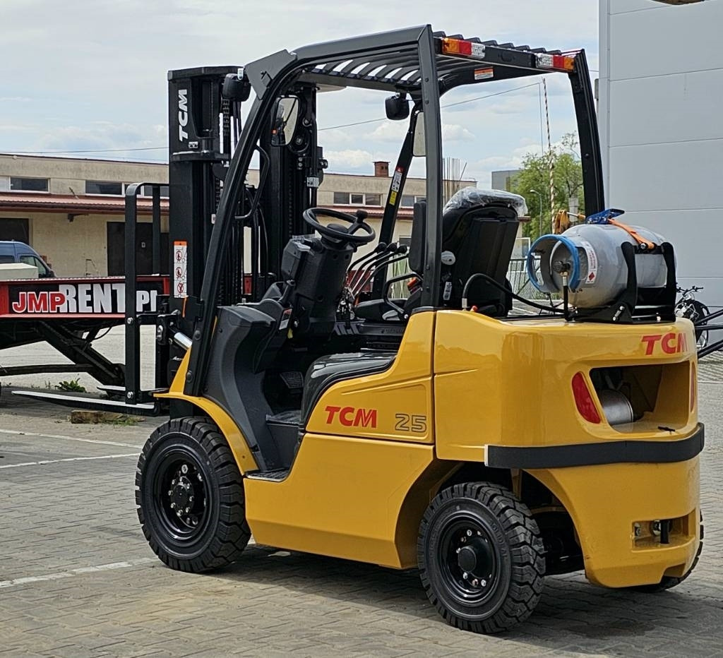 LPG forklift TCM FGE25-E2 UNUSED TRIPLEX 4700mm: picture 9