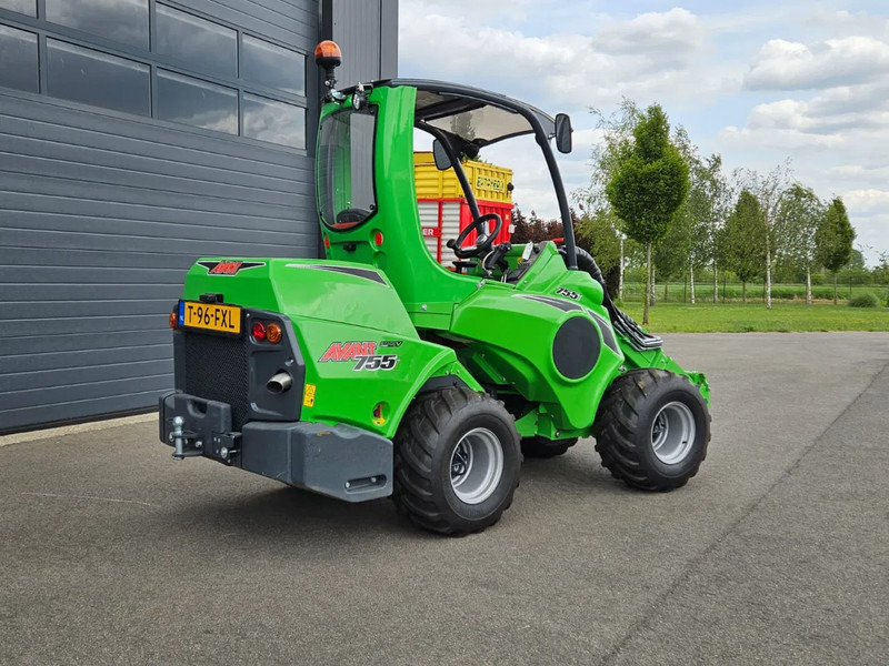 Avant 755i TDL+ mini-shovel - Compact track loader: picture 4 Avant 755i TDL+ mini-shovel - Compact track loader: picture 4