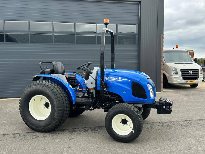 New Holland Boomer 55 - Compact tractor: picture 2 New Holland Boomer 55 - Compact tractor: picture 2