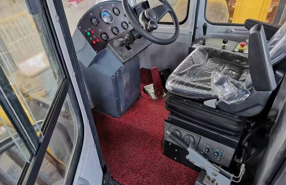 Compactor NEW MAXUS 20 TON Compactor Warranty | НОВИЙ КОМПАКТОР MAXUS 20 ТОН Гарантія: picture 7