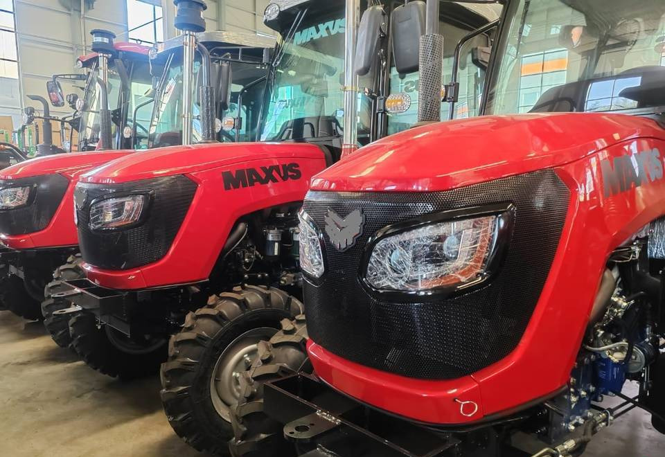 NEW MAXUS 50 HP 4x4 Tractor Euro 5 Warranty up to 10 YEARS НОВИЙ MAXUS 50 К.с. 4x4 Трактор Euro 5 Гарантія до 10 РОКІВ NOWY MAXUS 50 KM 4x4 Ciągnik Euro 5 Gwarancja do 10 LAT - Farm tractor: picture 1 NEW MAXUS 50 HP 4x4 Tractor Euro 5 Warranty up to 10 YEARS НОВИЙ MAXUS 50 К.с. 4x4 Трактор Euro 5 Гарантія до 10 РОКІВ NOWY MAXUS 50 KM 4x4 Ciągnik Euro 5 Gwarancja do 10 LAT - Farm tractor: picture 1