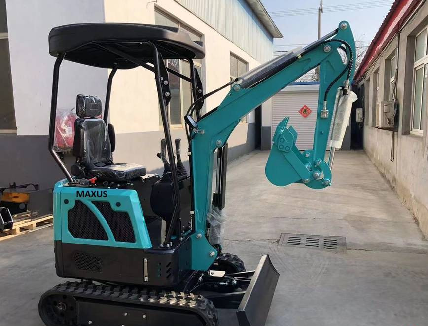 NEW MAXUS Kubota Excavator Euro 5 Warranty up to 10 YEARS НОВА копарка MAXUS Kubota Euro 5 Гарантія до 10 РОКІВ NOWA koparka MAXUS Kubota Euro 5 Gwarancja do 10 LAT - Mini excavator: picture 3 NEW MAXUS Kubota Excavator Euro 5 Warranty up to 10 YEARS НОВА копарка MAXUS Kubota Euro 5 Гарантія до 10 РОКІВ NOWA koparka MAXUS Kubota Euro 5 Gwarancja do 10 LAT - Mini excavator: picture 3