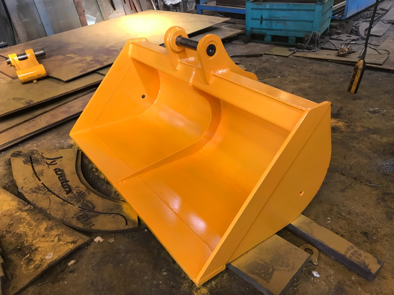 Volvo - Loader bucket for Construction machinery: picture 1 Volvo - Loader bucket for Construction machinery: picture 1