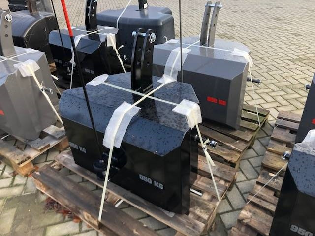 Bemu 850 KG Staal gewicht - Counterweight for Agricultural machinery: picture 4 Bemu 850 KG Staal gewicht - Counterweight for Agricultural machinery: picture 4
