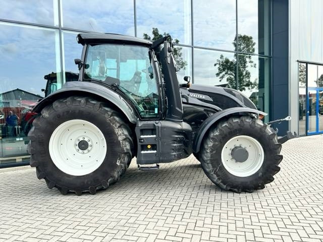 Valtra T235 Direct Smart Touch TWINTRAC! 745 HOURS - Farm tractor: picture 4 Valtra T235 Direct Smart Touch TWINTRAC! 745 HOURS - Farm tractor: picture 4