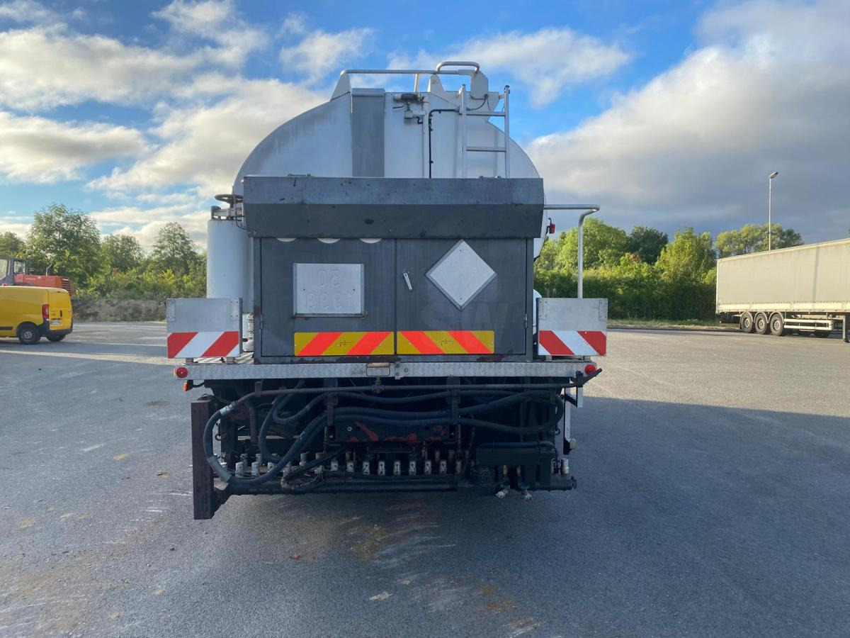 Renault Premium 300 CV - Tank truck: picture 4 Renault Premium 300 CV - Tank truck: picture 4