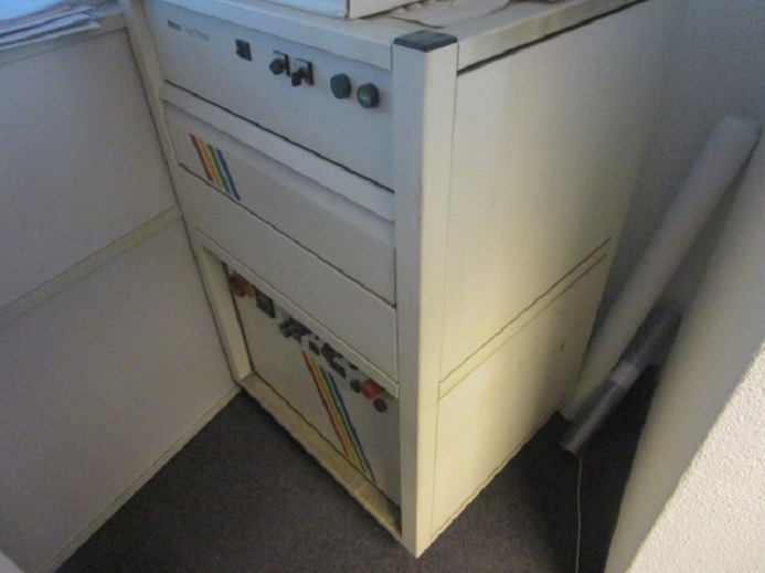 PNEUMATISCHE TRANSFERPRESSEN – HITZEPRESSE FÜR T-SHIRT DRUCK –  INTRON COPY PRESS 300 220 070 - Printing machinery: picture 5 PNEUMATISCHE TRANSFERPRESSEN – HITZEPRESSE FÜR T-SHIRT DRUCK –  INTRON COPY PRESS 300 220 070 - Printing machinery: picture 5