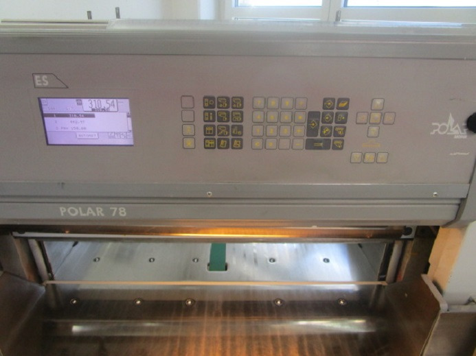 POLAR 78 ES - Paper cutting machine: picture 4 POLAR 78 ES - Paper cutting machine: picture 4