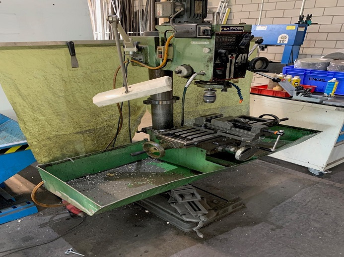 STÄNDERBOHRMASCHINE RF-40HC - Printing machinery: picture 2 STÄNDERBOHRMASCHINE RF-40HC - Printing machinery: picture 2